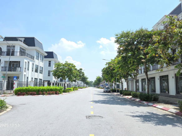 Liền kề Hud Mê Linh Central hướng Đông Nam
